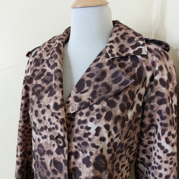 Vintage Dennis Basso Leopard Print Collared Longline Trench Coat Size Small - Picture 3 of 15